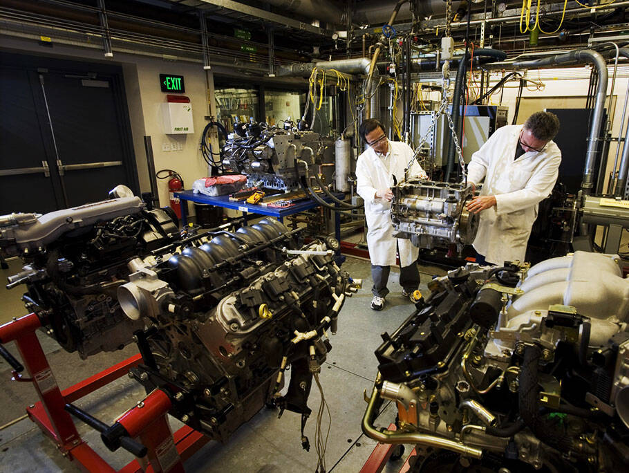 ExxonMobil, joined by other sponsors, initiates the Global Climate and Energy Project (GCEP) at Stanford University a pioneering research effort to identify technologies that can meet energy demand with dramatically lower greenhouse gas emissions.